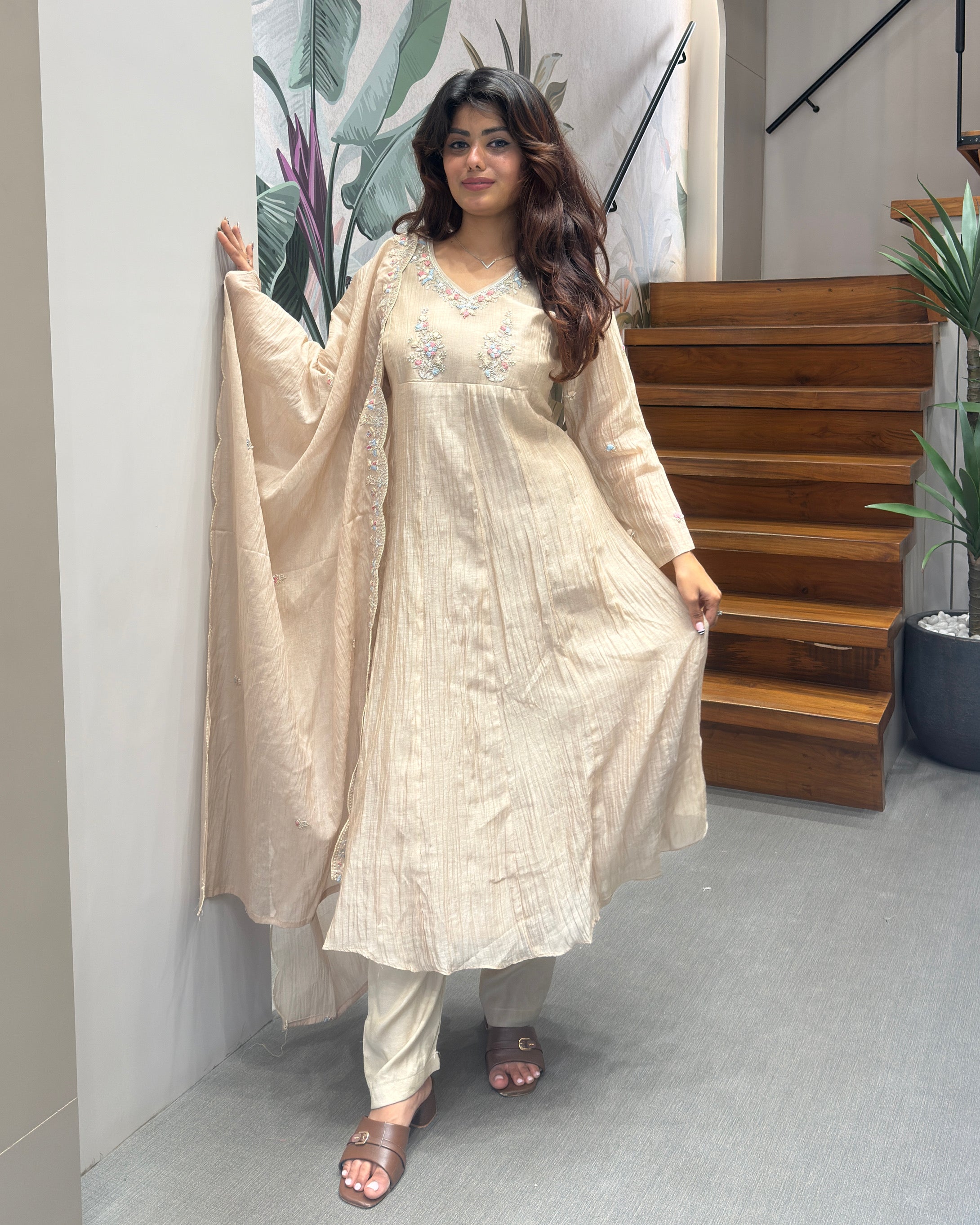 Elegant Full-Length Handworked Kurti Set with Dupatta