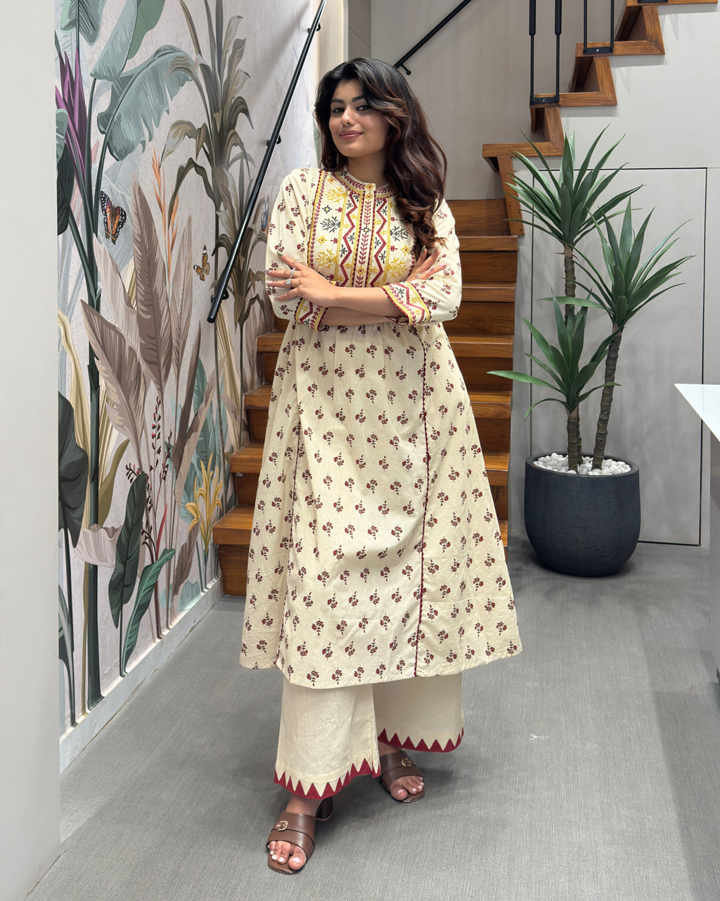 Elegant A-Line Thread Work Kurti Set