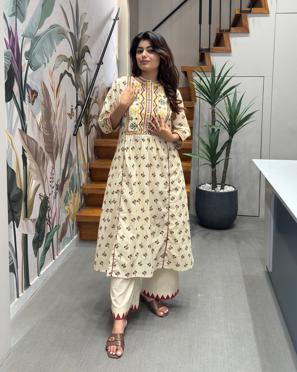 Elegant A-Line Thread Work Kurti Set