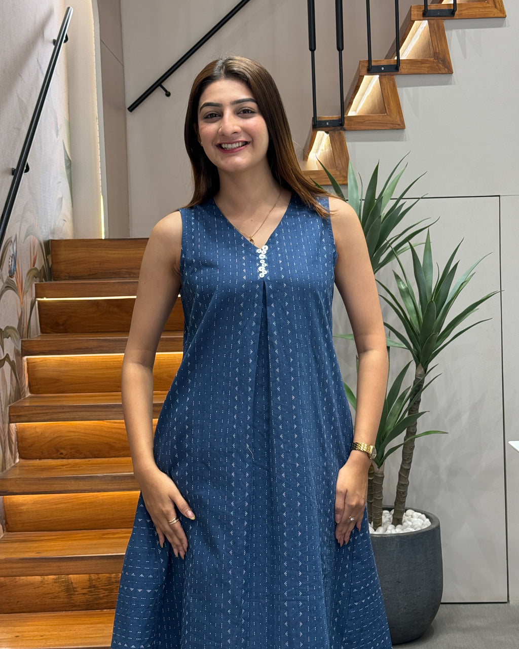 Elegant Sleeveless Printed Tunic