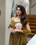 Elegant Floral Thread Work Sleeveless Kurti Set with Dupatta