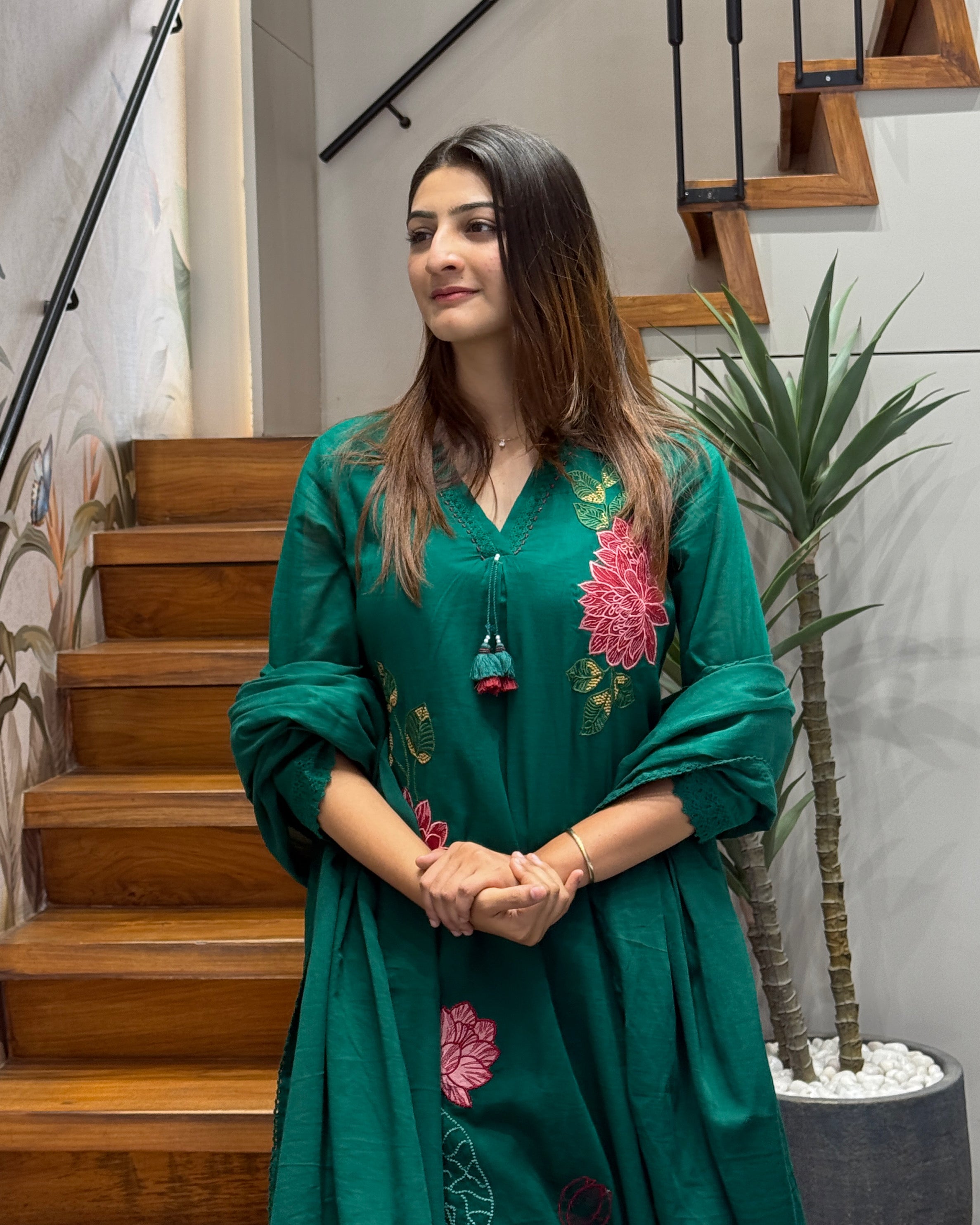 🌸 Emerald Bloom Cotton Embroidered Suit Set 🌸