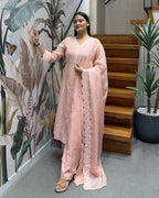  Baby Pink 