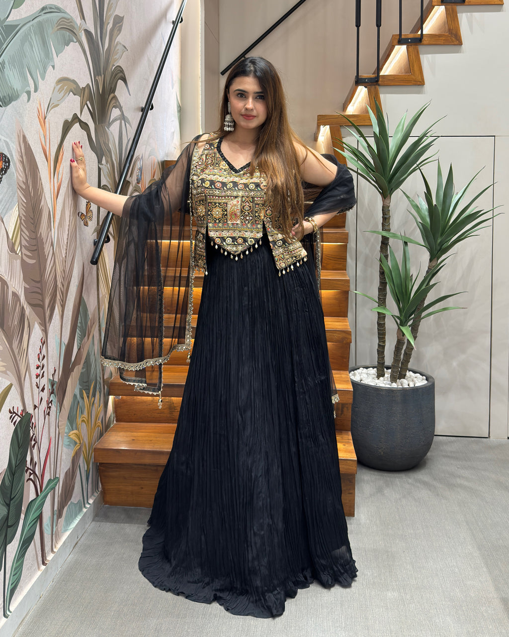 Royal Handworked Chaniya Blouse Set with Dupatta