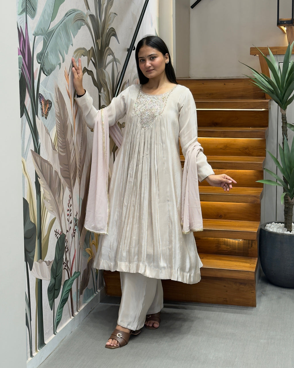 Elegant Pearl White Handwork Three Piece Suit Set