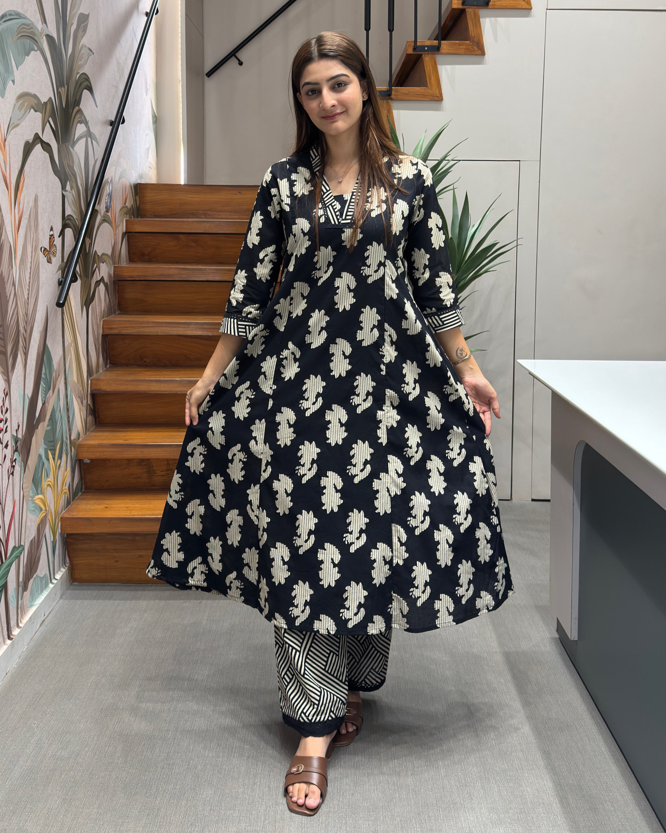 Elegant Printed A-Line Two Piece Kurti Set