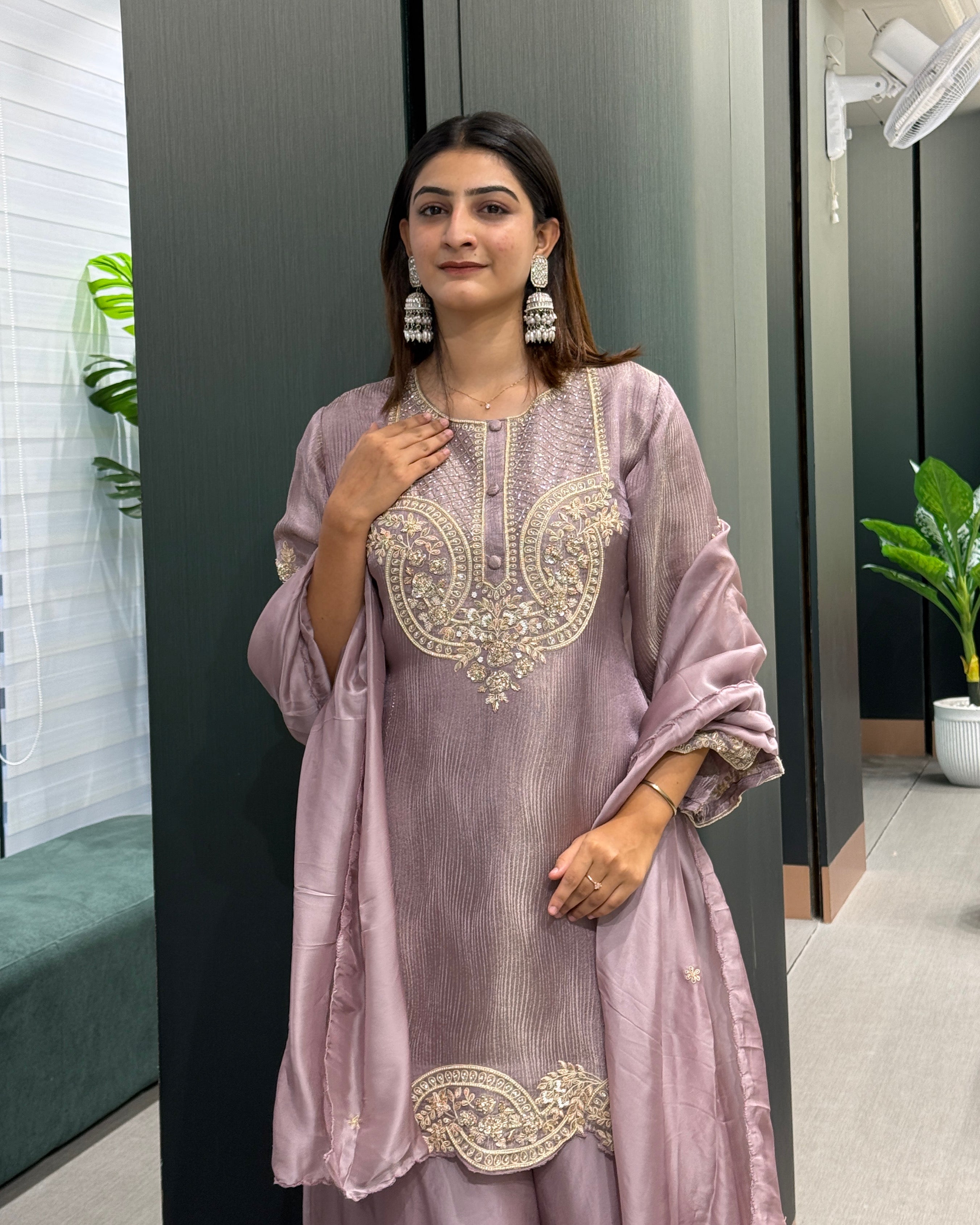 Luxury Full Handwork Mauve Kurta Palazzo Set ✨💜