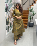 Elegant A-Line Thread Work Kurti Set