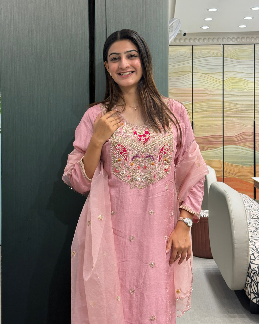✨ Blush Royale Handwork Dola Silk Suit Set ✨