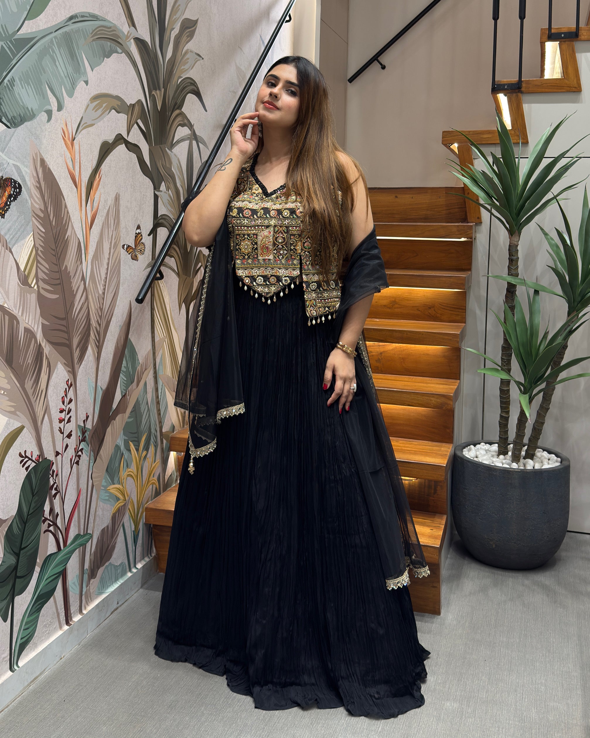 Royal Handworked Chaniya Blouse Set with Dupatta