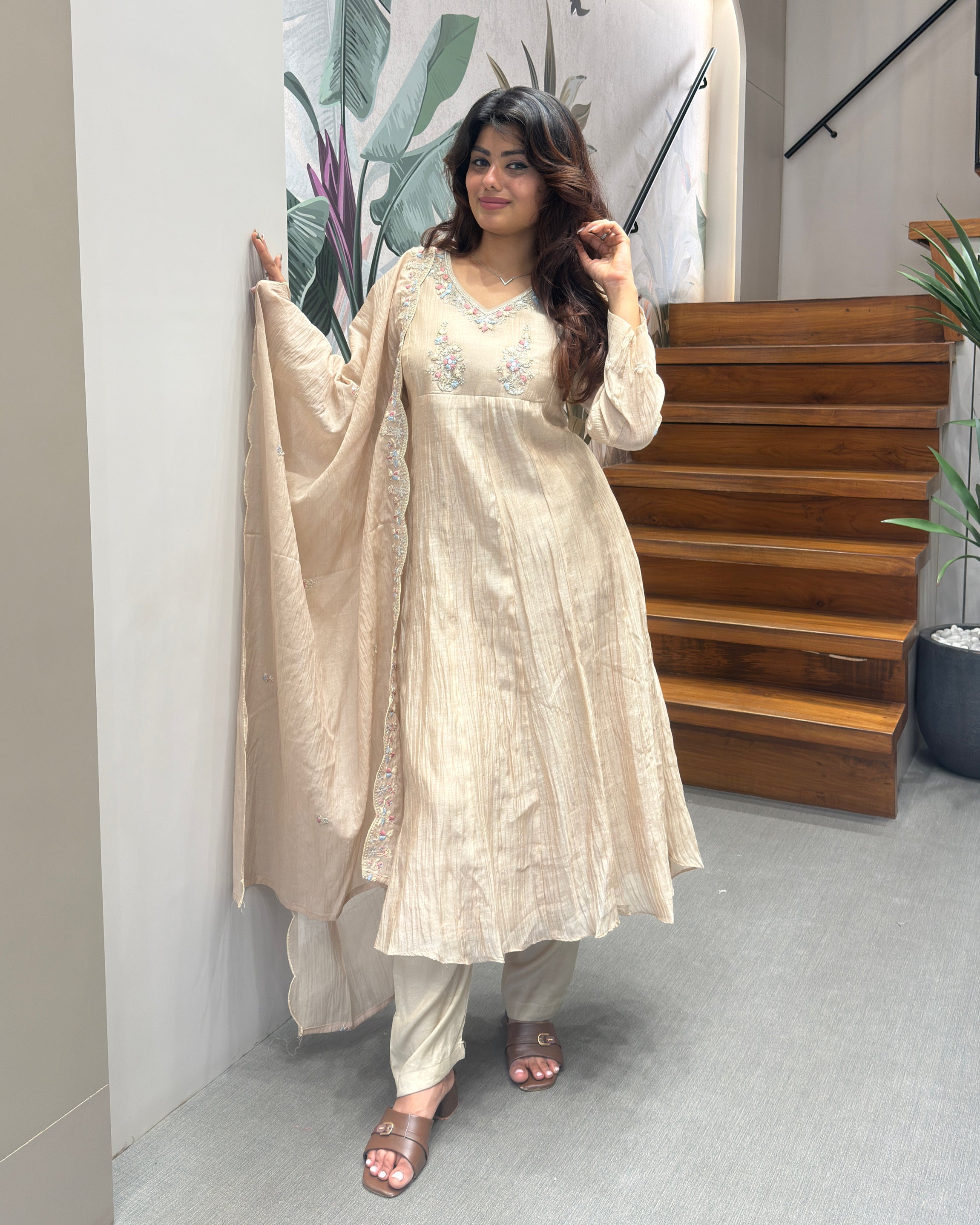 Elegant Full-Length Handworked Kurti Set with Dupatta